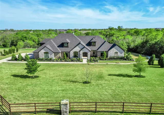 Photo 2 of Mansion for sale at 2286 White Stag Rd, Celina, TX 75009 | MLS# 21202414 | Listing updated on 2026-09-03