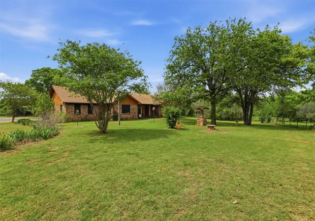 Photo 2 of Single family home for sale at 8076 County Road 1202, Cleburne, TX 76031 | MLS# 21230573 | Listing updated on 2026-08-21