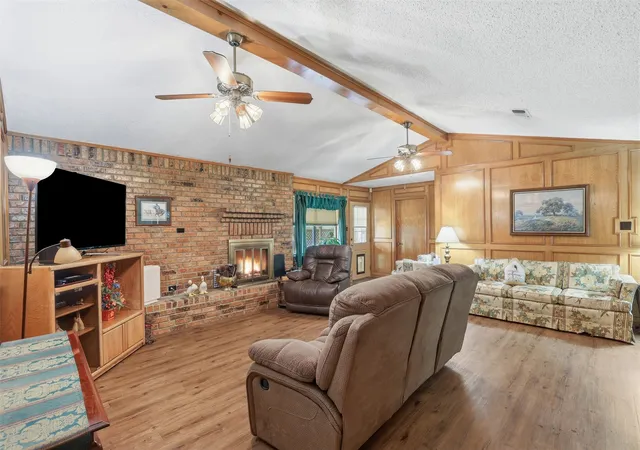 Photo 4 of Single family home for sale at 8076 County Road 1202, Cleburne, TX 76031 | MLS# 21230573 | Listing updated on 2026-08-21