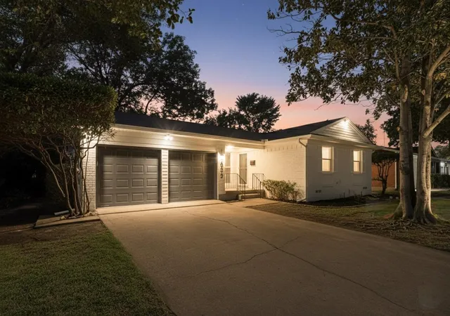 1st image of 10833 Palace Wy, Dallas, TX 75218 | MLS# 21231682