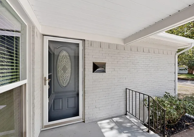2nd image of 10833 Palace Wy, Dallas, TX 75218 | MLS# 21231682