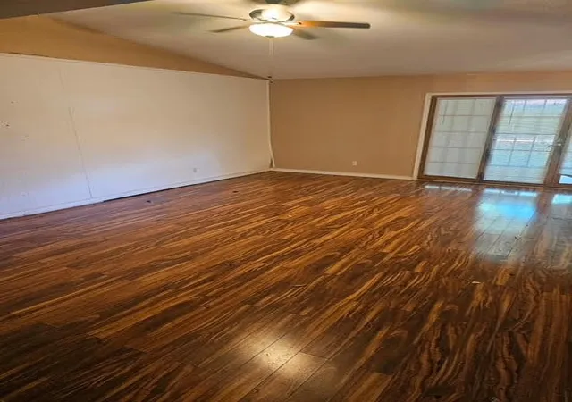 Photo 3 of Sale Pending at 6001 Redwood Ln, Rowlett, TX 75089 | MLS# 21230435 | Listing updated on 2026-07-23