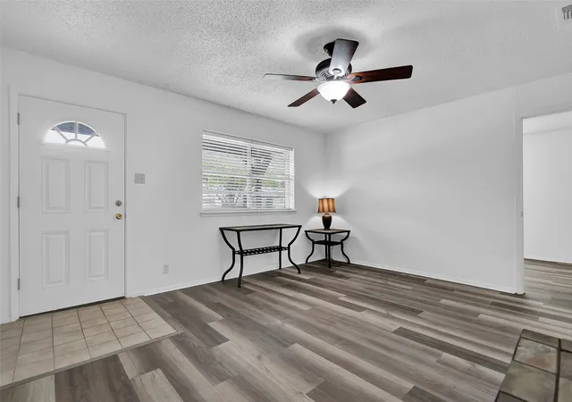 Homes for sale in Pottsboro, TX | 412 Lee Blvd, Pottsboro, TX 75076 | MLS# 21231787