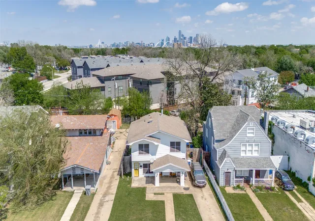 Land for sale at 1015 Kings Hwy, Dallas, TX 75208 | MLS# 21228672