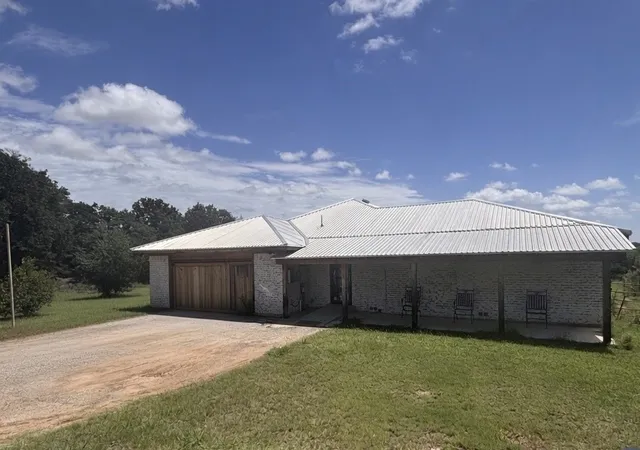 Photo 1 of Single family home for sale at 5355 5355 Banks Rd Dr, Fort Worth, TX 76140 | MLS# 21231962 | Listing updated on 2026-07-18
