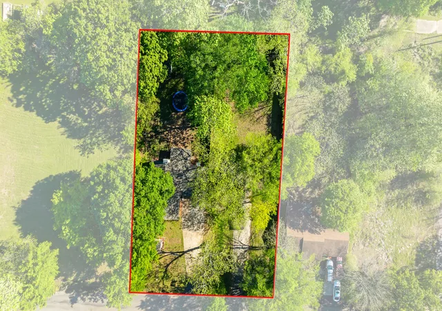 Photo 4 of Single family home for sale at 2617 Graham St, Paris, TX 75460 | MLS# 21232044 | Listing updated on 2026-08-18