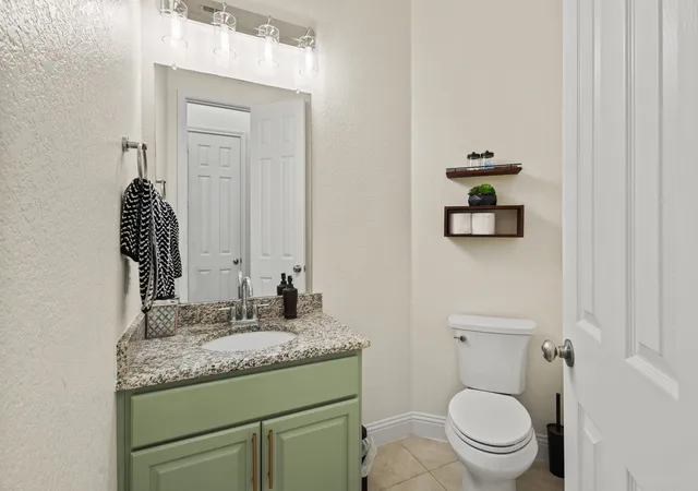 Photo 29 of Single family home for sale at 417 Burberry, Grand Prairie, TX 75052 | MLS# 21232075 | Listing updated on 2026-08-25