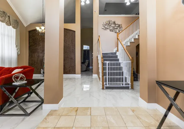 Photo 4 of Single family home for sale at 611 Laura Ln, Grand Prairie, TX 75052 | MLS# 21232070 | Listing updated on 2026-07-27