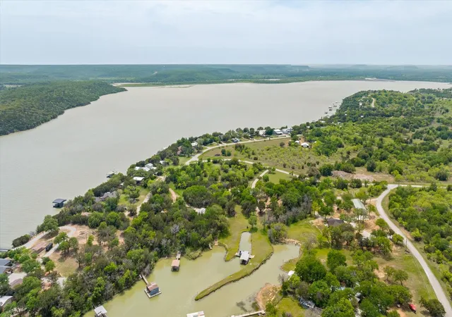 Homes for sale in Palo Pinto, TX | 251 Dunn Dr, Palo Pinto, TX 76484 | MLS# 21231715