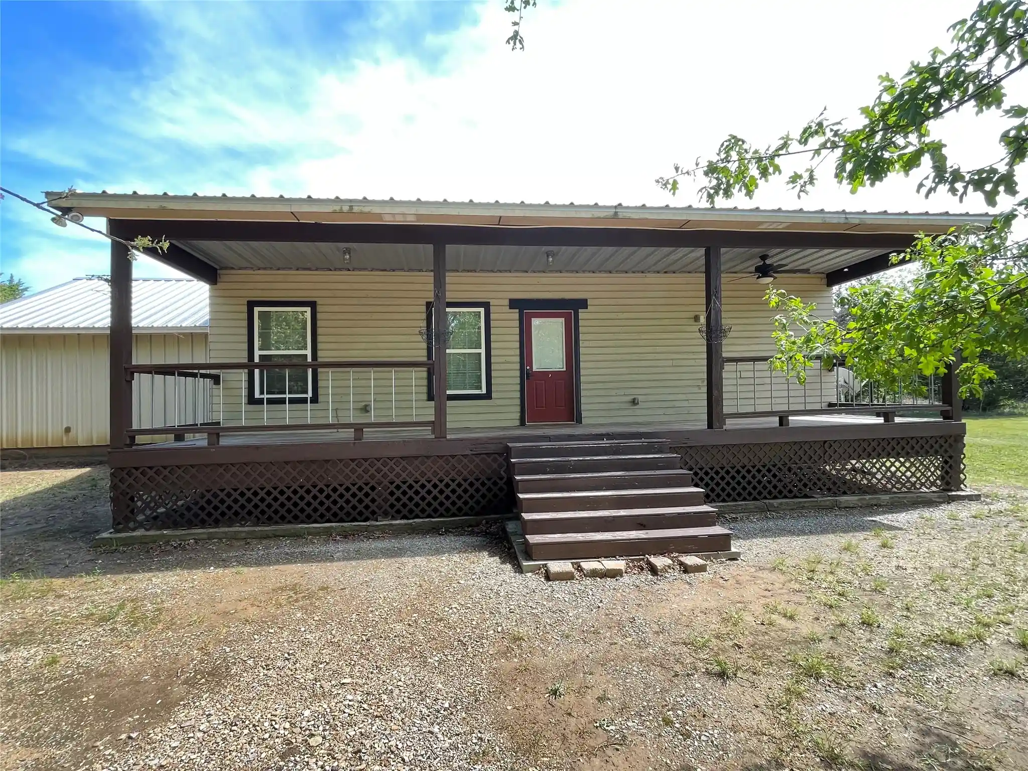 Photo 1 of Sale Pending at 2110 County Road 1220, Savoy, TX 75479 | MLS# 21229588 | Listing updated on 2026-10-24