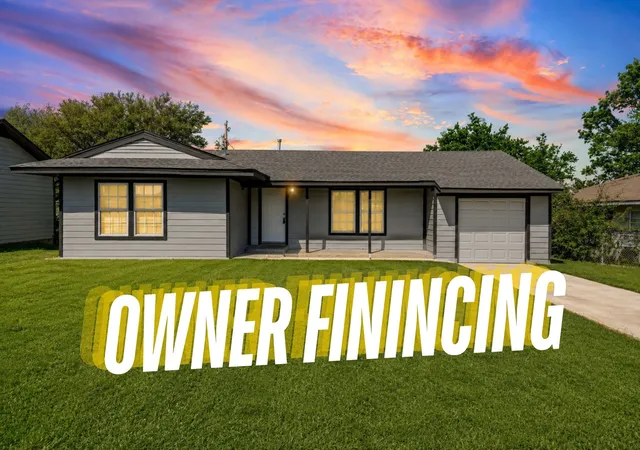 Photo 1 of Single family home for sale at 1704 Langford St, Greenville, TX 75401 | MLS# 21231320 | Listing updated on 2026-08-18