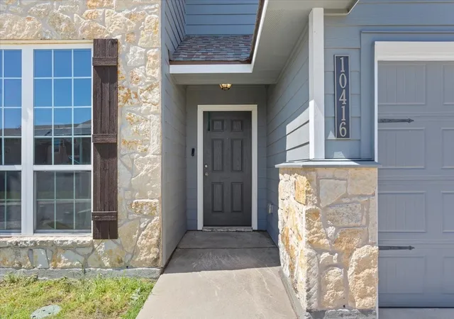 Homes for sale in Waco, TX | 10416 Langham Dr, Waco, TX 76708 | MLS# 21230667