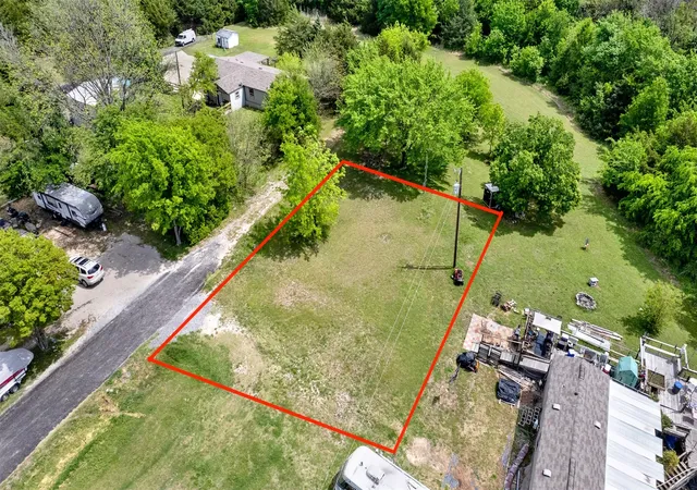 Photo 2 of Land for sale at 7350 County Road 966, Nevada, TX 75173 | MLS# 21230916 | Listing updated on 2026-08-26