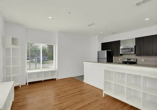 Photo 3 of Sale Pending at 107 N Merrill Ave, Duncanville, TX 75116 | MLS# 21232473 | Listing updated on 2026-08-31