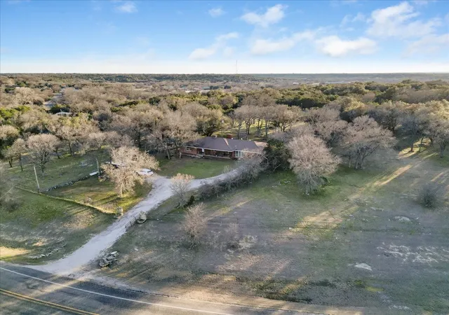 Homes for sale in Palo Pinto, TX | 398 N Fm Road 4, Palo Pinto, TX 76484 | MLS# 21232272