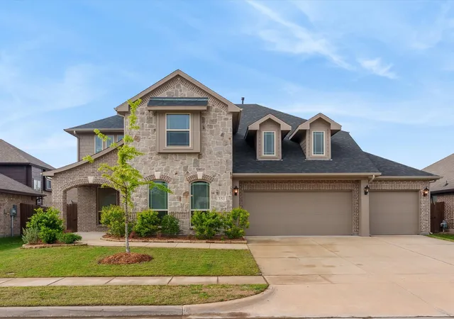 Homes for sale in Fate, TX | 351 Bluewood Dr, Fate, TX 75087 | MLS# 21229026