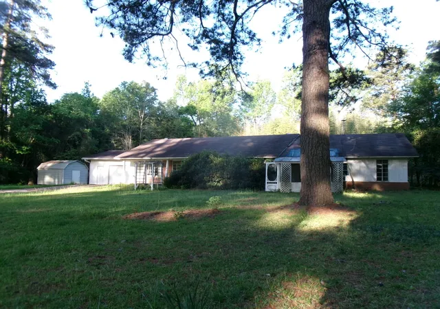 1st image of 5210 S Lakeshore Dr, Shreveport, LA 71109 | MLS# 21232308