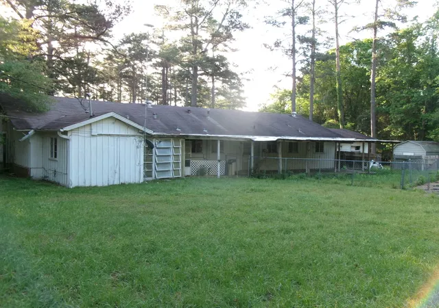 4th image of 5210 S Lakeshore Dr, Shreveport, LA 71109 | MLS# 21232308