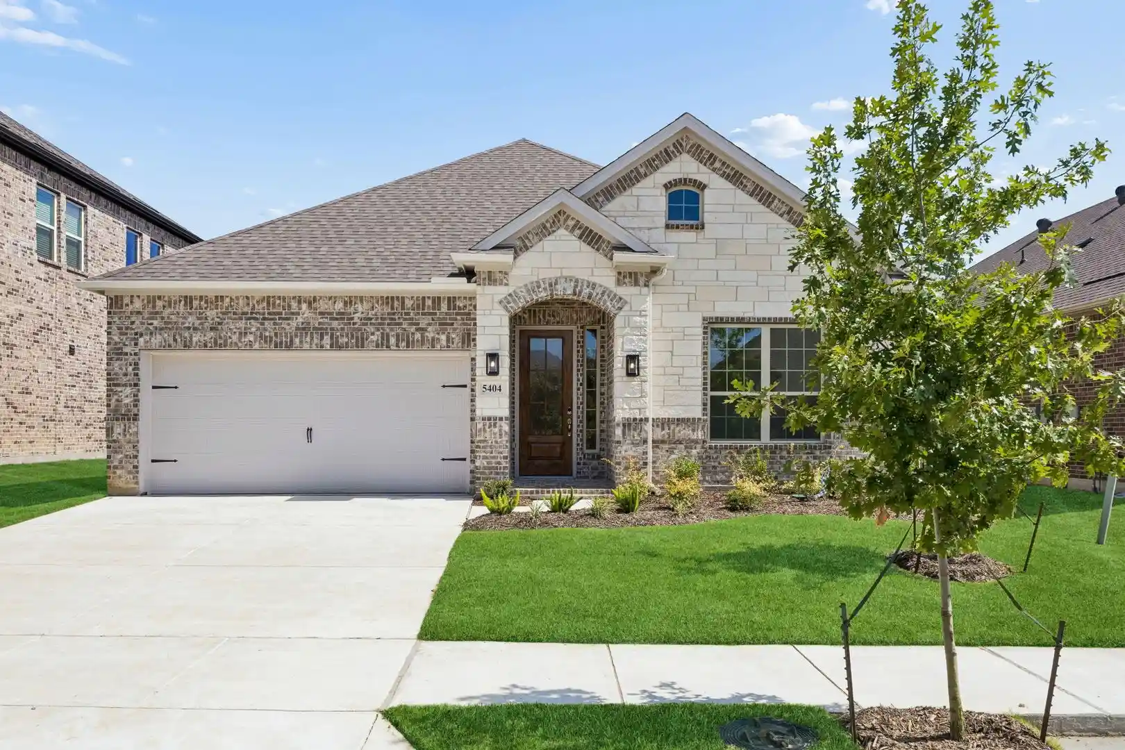 Photo 1 of Single family home for sale at 5404 Century Lake Ln, Argyle, TX 76226 | MLS# 21232567 | Listing updated on 2026-10-22