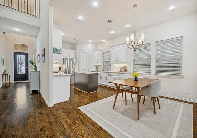 Photo 4 of Single family home for sale at 2841 Edinburgh, Carrollton, TX 75006 | MLS# 21232542 | Listing updated on 2026-08-29