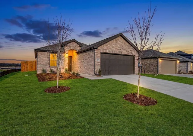 Homes for sale in Sulphur Springs, TX | 2131 Hollyberry Dr, Sulphur Springs, TX 75482 | MLS# 21232651