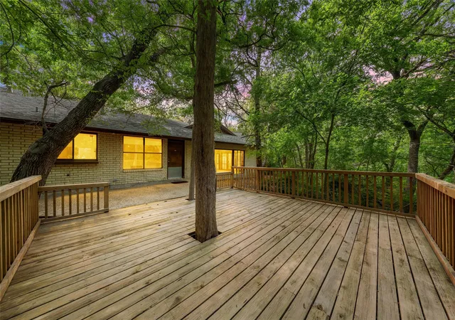 Homes for sale in Woodway, TX | 7821 Tallahassee Rd, Woodway, TX 76712 | MLS# 21232329