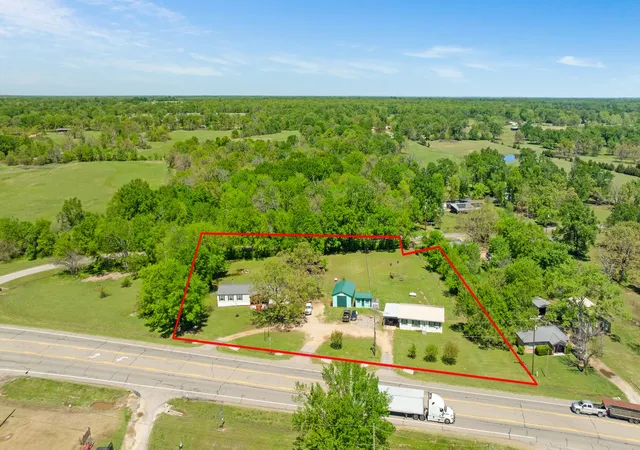 Homes for sale in Blossom, TX | 1530 W Front St #82, Blossom, TX 75416 | MLS# 21232815