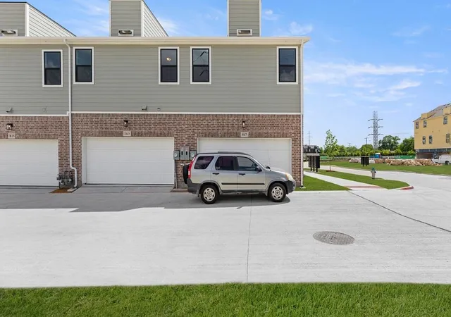 2nd image of 847 Pedernales Dr, Plano, TX 75075 | MLS# 21232873