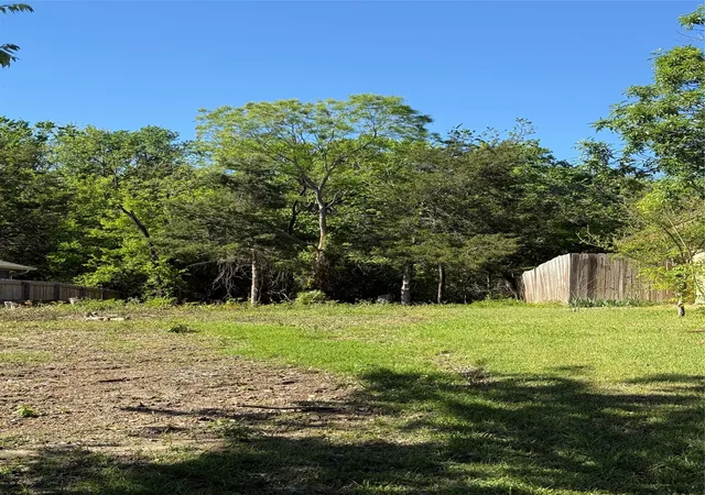 Photo 3 of Sale Pending at Tbd E Richards St, Sherman, TX 75090 | MLS# 21230665 | Listing updated on 2026-09-21