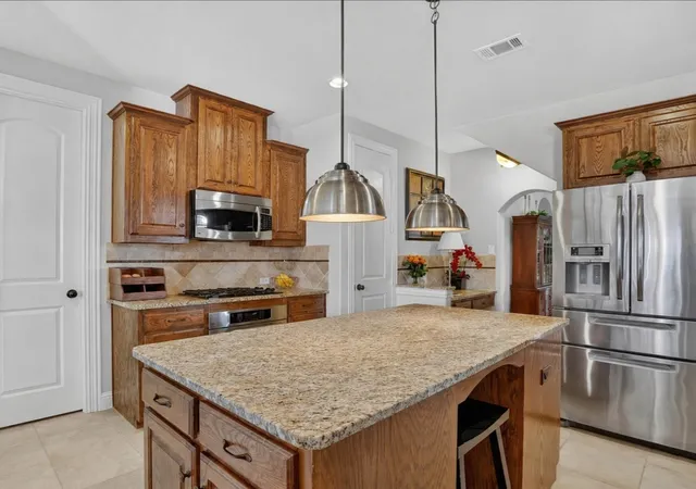 Homes for sale in Keller, TX | 332 Reata Rd, Keller, TX 76248 | MLS# 21196829