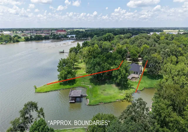 Photo 2 of Single family home for sale at 109 Arrow Wy, Gun Barrel City, TX 75156 | MLS# 21226495 | Listing updated on 2026-07-22