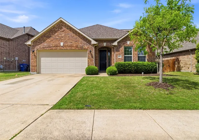 Photo 1 of Single family home for sale at 1713 Jace Dr, Mc Kinney, TX 75071 | MLS# 21233132 | Listing updated on 2026-09-25
