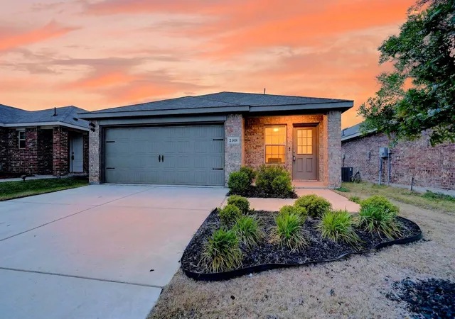 Photo 1 of Single family home for sale at 2108 Bailer Wy, Royse City, TX 75189 | MLS# 21228996 | Listing updated on 2026-07-24