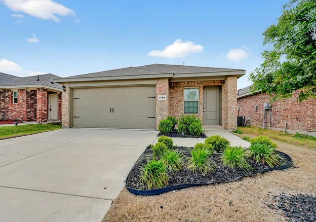 Photo 3 of Single family home for sale at 2108 Bailer Wy, Royse City, TX 75189 | MLS# 21228996 | Listing updated on 2026-07-24