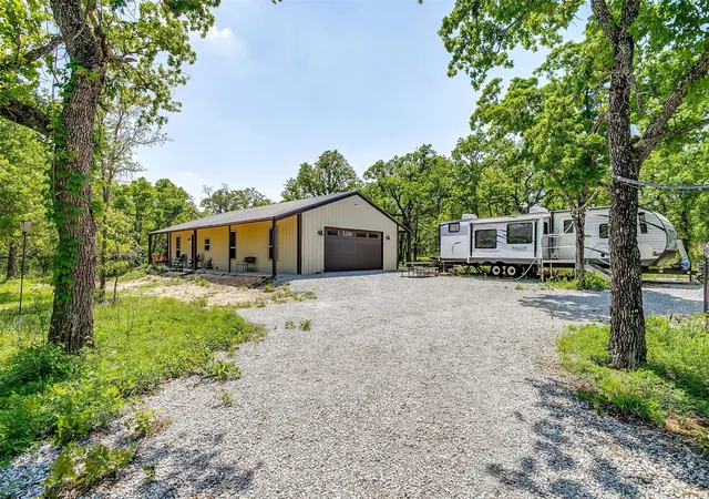 Homes for sale in Perrin, TX | 313 Broken Rd Rd, Perrin, TX 76486 | MLS# 21233440