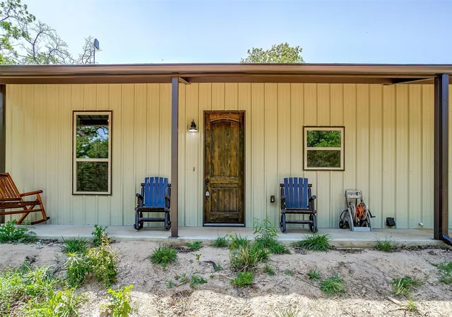 Homes for sale in Perrin, TX | 313 Broken Rd Rd, Perrin, TX 76486 | MLS# 21233440
