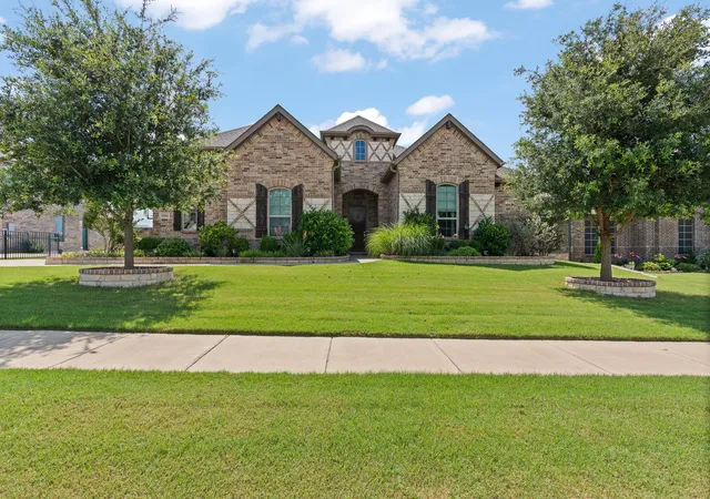 Photo 1 of Sale Pending at 1944 Silver Falls Dr, Burleson, TX 76028 | MLS# 21233633 | Listing updated on 2026-07-24