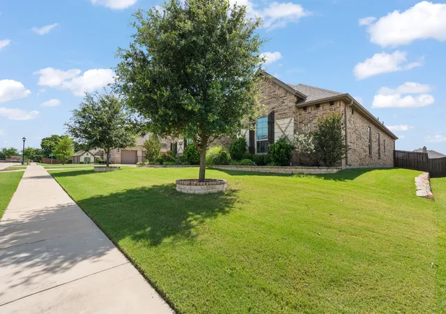 Photo 3 of Sale Pending at 1944 Silver Falls Dr, Burleson, TX 76028 | MLS# 21233633 | Listing updated on 2026-07-24