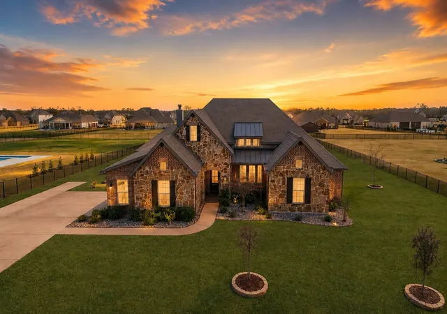 Photo 1 of Sale Pending at 1040 Sugar Bars Dr, Allen, TX 75002 | MLS# 21232537 | Listing updated on 2026-07-13