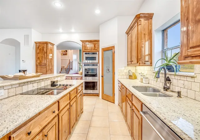 Photo 4 of Single family home for sale at 42176 Augusta Dr, Whitney, TX 76692 | MLS# 21229532 | Listing updated on 2026-07-27