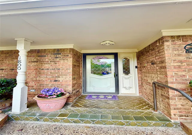4th image of 1800 Southridge Dr, Denton, TX 76205 | MLS# 21233708