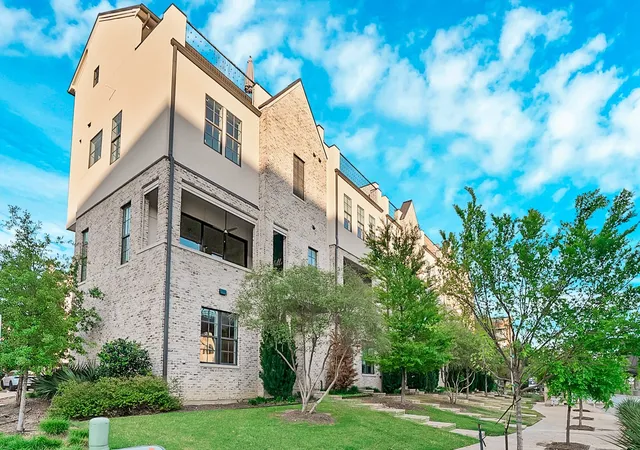 Homes for sale in Irving, TX | 5437 Patterson St, Irving, TX 75039 | MLS# 21233517