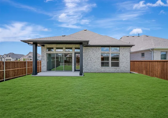 Homes for sale in Aubrey, TX | 5009 Sandbrock Pkwy, Aubrey, TX 76227 | MLS# 21233991