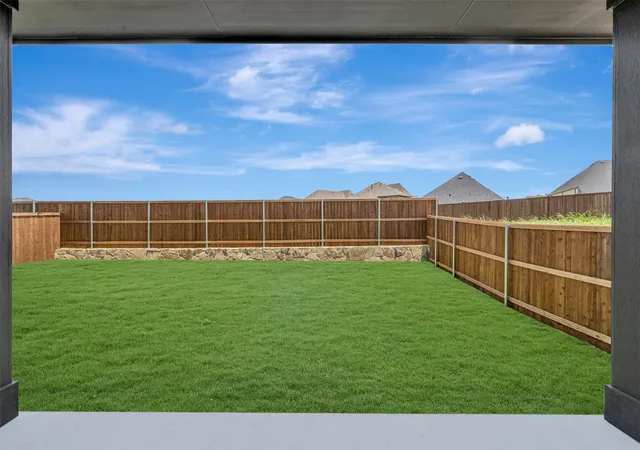 Homes for sale in Aubrey, TX | 5009 Sandbrock Pkwy, Aubrey, TX 76227 | MLS# 21233991