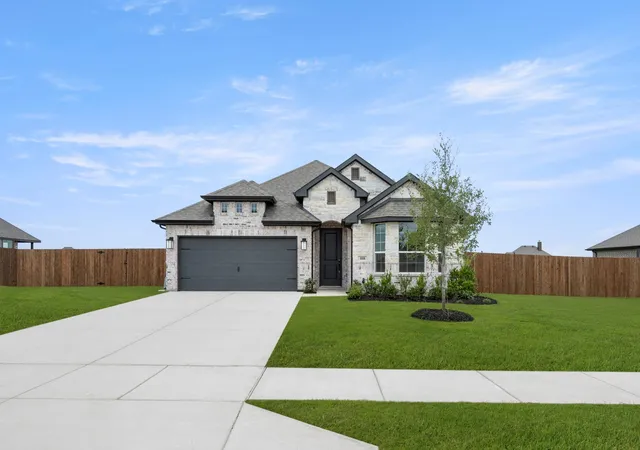 Homes for sale in Godley, TX | 108 Golden Jackal Ct, Godley, TX 76044 | MLS# 21233990