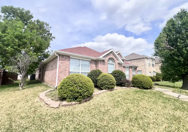 Photo 3 of Single family home for sale at 3441 Danbury Ln, Plano, TX 75074 | MLS# 21194440 | Listing updated on 2026-07-15
