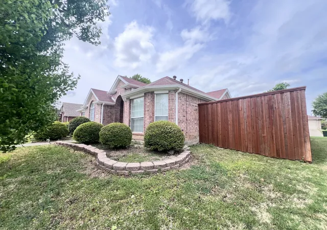 Photo 4 of Single family home for sale at 3441 Danbury Ln, Plano, TX 75074 | MLS# 21194440 | Listing updated on 2026-07-15