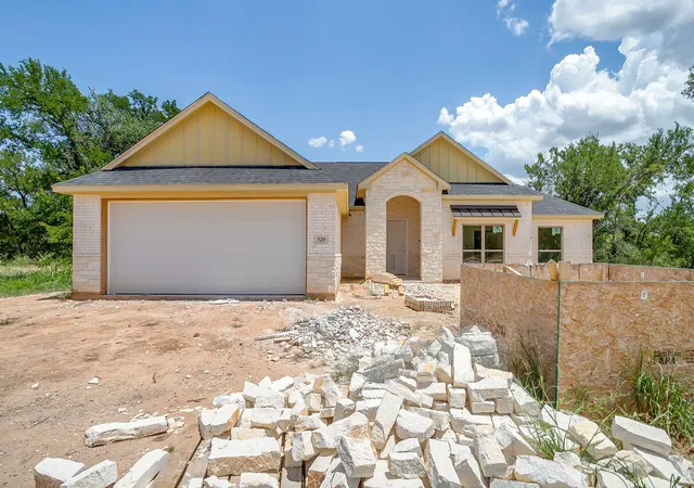 Photo 1 of Single family home for sale at 320 Rita Ridge Ct, Millsap, TX 76066 | MLS# 21226473 | Listing updated on 2026-10-05