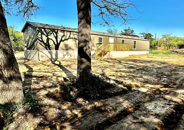 Homes for sale in Valley View, TX | 353 Conastoga Rd, Valley View, TX 76272 | MLS# 21230996