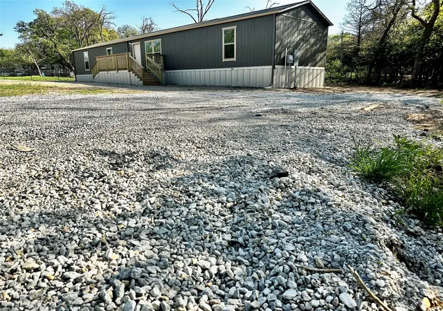 Homes for sale in Valley View, TX | 353 Conastoga Rd, Valley View, TX 76272 | MLS# 21230996